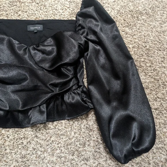 Majorelle Black Satin Cropped Puff Sleeve Top - Picture 5 of 11